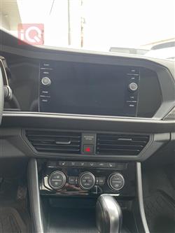 ڤۆڵکسواگن جێتا